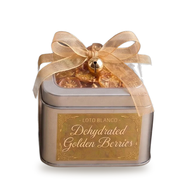 Lata Loto Blanco de Dehydrated Golden Berries (uchuvas deshidratadas) con moño dorado y cascabel